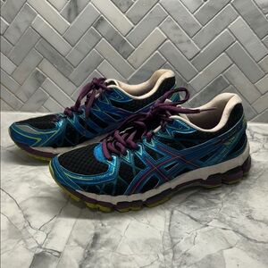 ASICS gel-kayano 20 Women's 8.5